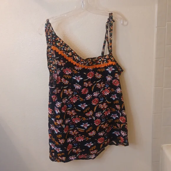 Solitaire Ravikhosla Floral tunic tank top Shoulder ties nwt - Picture 4 of 5